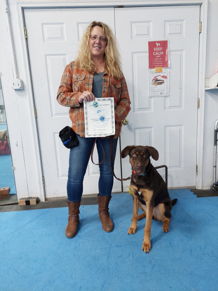 Advanced Puppy and Novice Trick Dog grads
